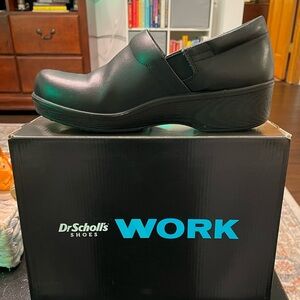 Dr. Scholl's Dynamo Slip Resistant Clogs